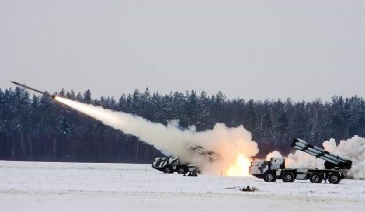 Российская армия получила новейшие ракеты "Торнадо-С": чем они опасны