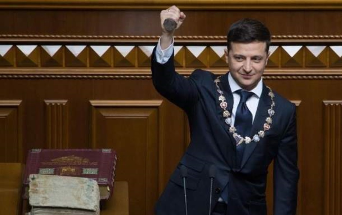 Зеленский официально назначил выборы в Раду: подписан указ