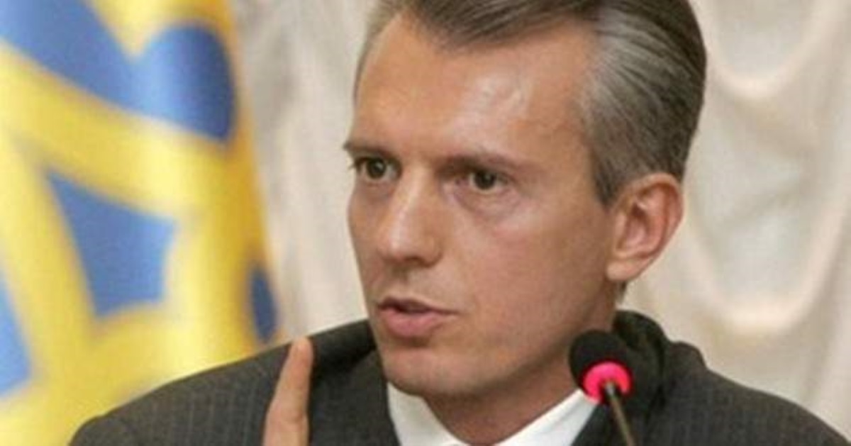 "С маникюром-педикюром": бывший глава СБУ и вице-премьер при Януковиче вернулся в Украину