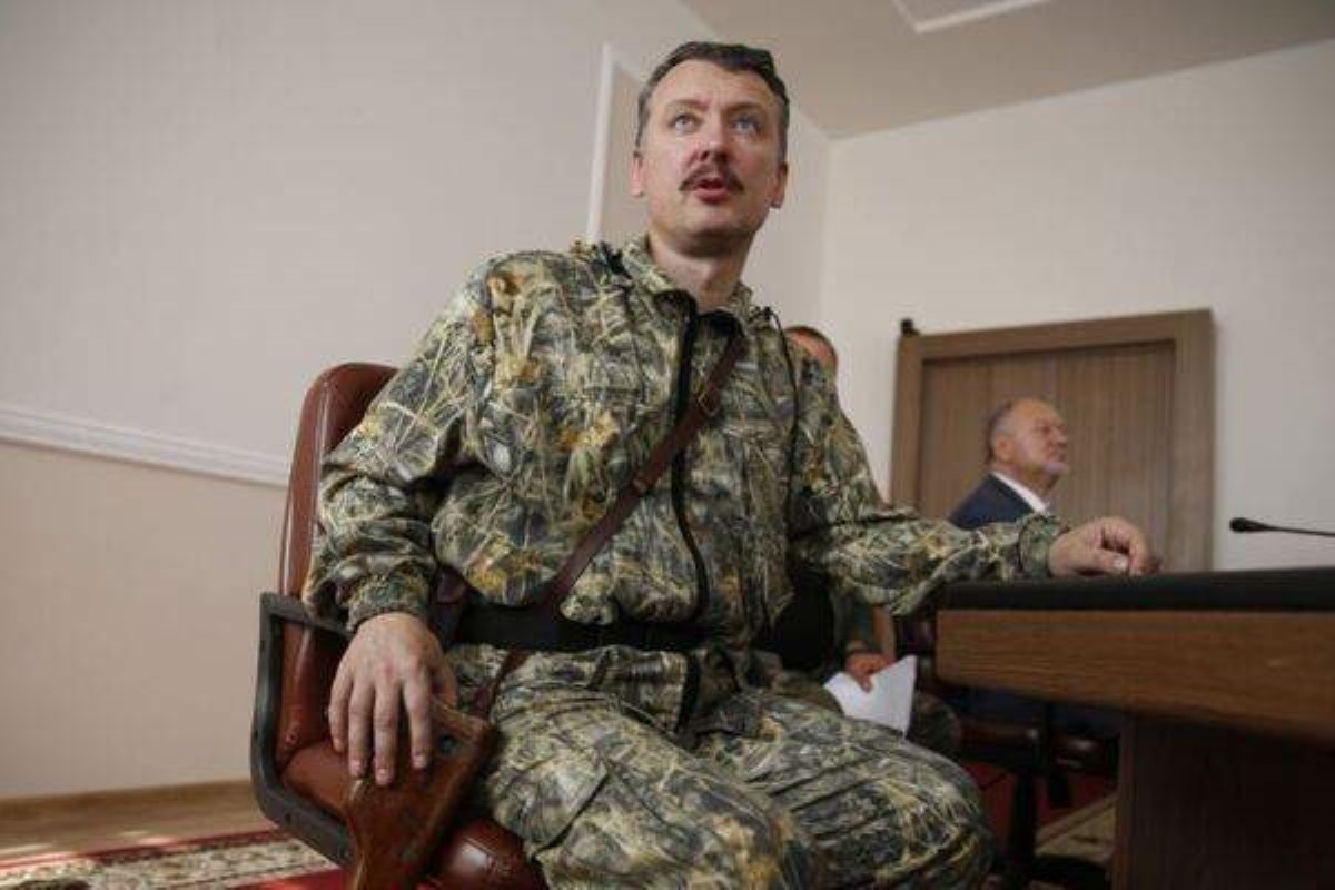Приказывал лично, без суда: Стрелков рассказал о казнях в "ДНР"