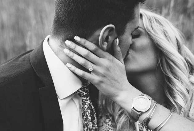 15 способов признаваться в любви, не сказав ни слова