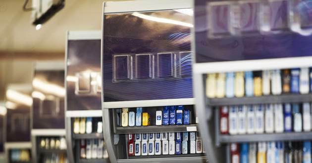 В Киеве запрещают выкладывать сигареты на витринах и кассах