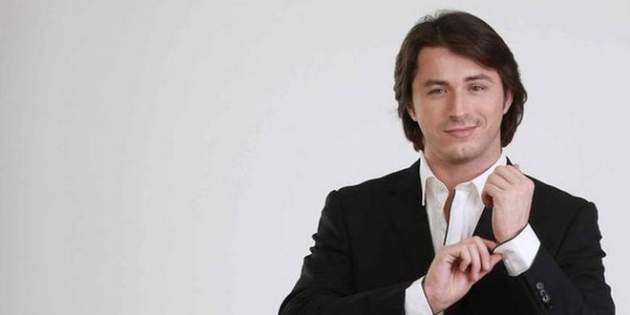 Сергей Притула переоделся в MARUV  и затроллил Евровидение