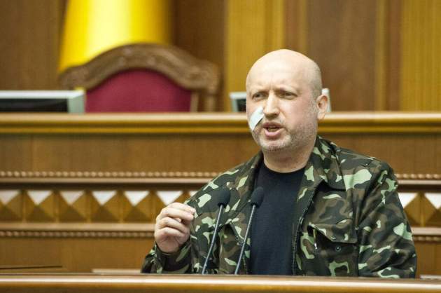 Турчинова призвали к ответу за Крым и Донбасс