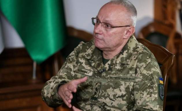 Начальник Генштаба выступает против переговоров с боевиками на Донбассе
