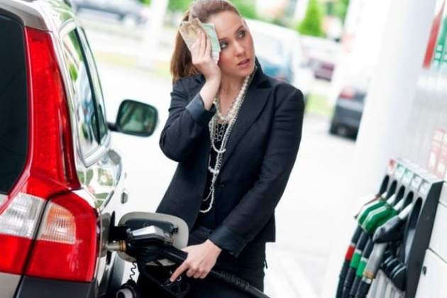 АМКУ предупредил о возможном росте цен на топливо