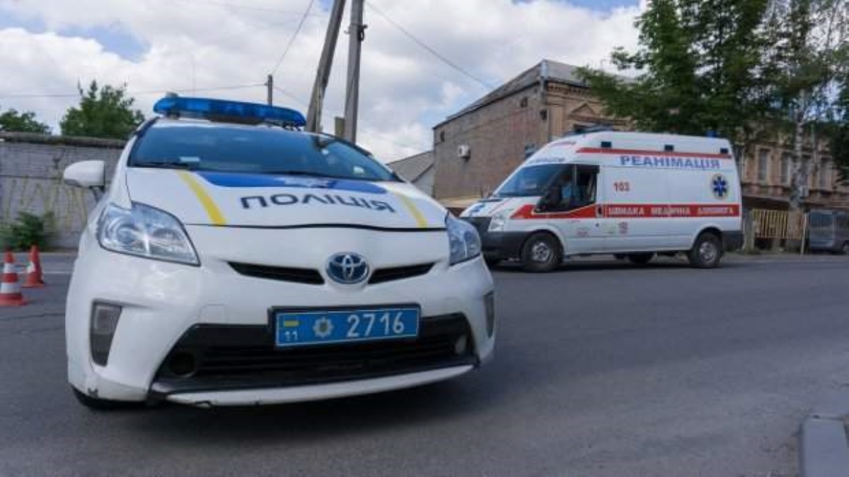 Медики делают всё возможное: под Киевом ребенку прострелили голову