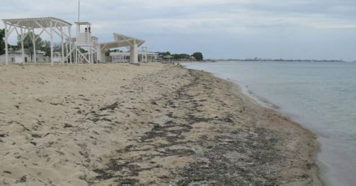 Добро пожаловать на развалины: реалии пляжей Севастополя ужасают