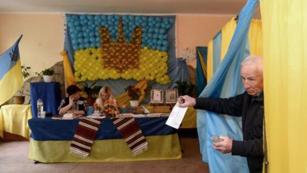 Перевыборы Рады: в парламент проходят 5 партий