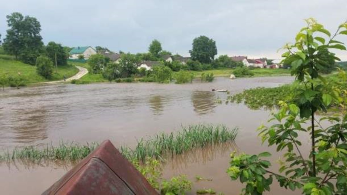 В Тернопольской области ливень затопил села
