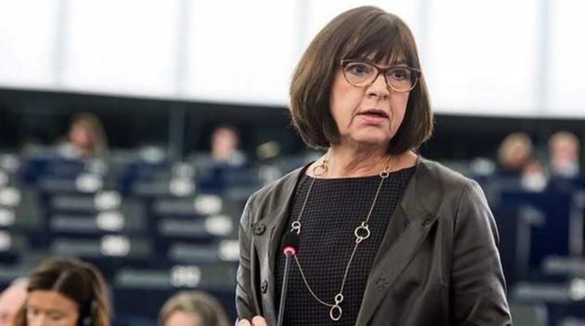 Европарламенту страшно: в ЕС бьют в набат из-за возвращения России в ПАСЕ