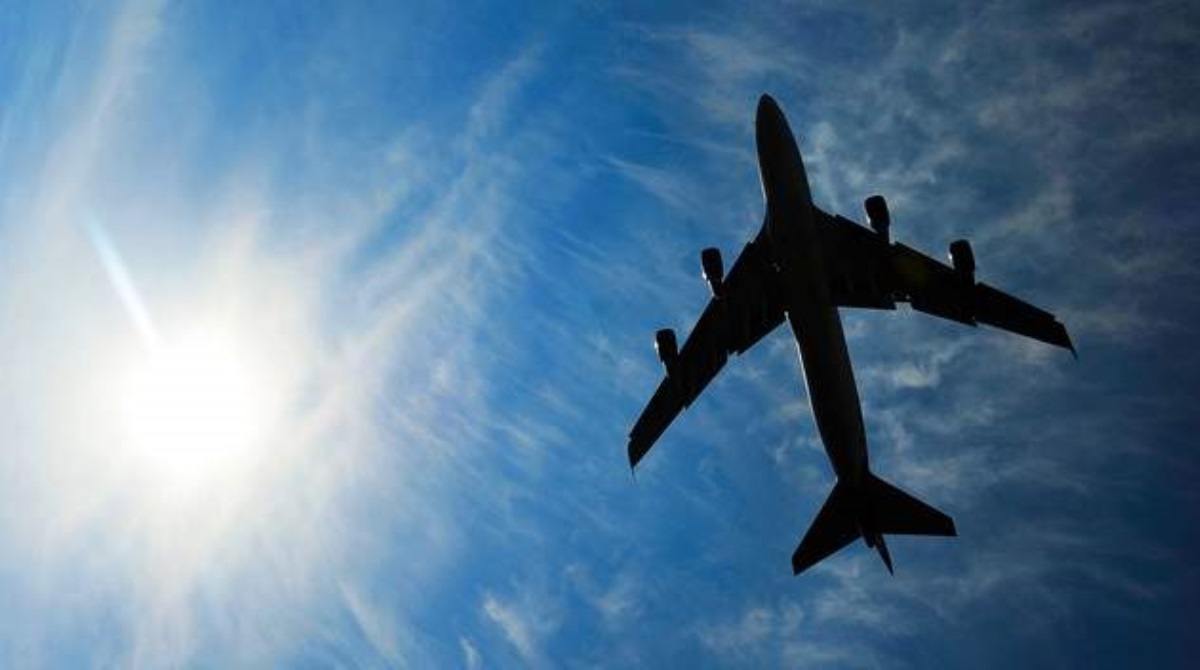 Авиакомпанию лишили права на перелеты в Украине: что случилось