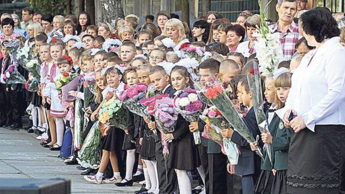 Родители детей бунтуют против школьной формы