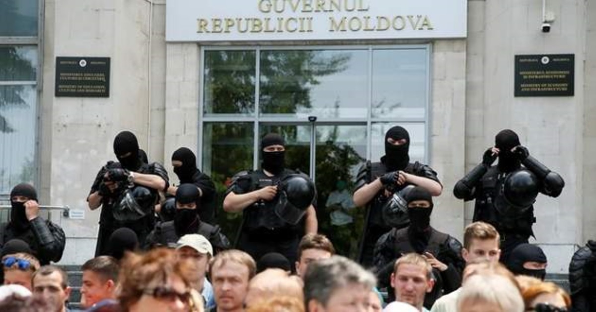 Чем кризис в Молдове опасен для Украины