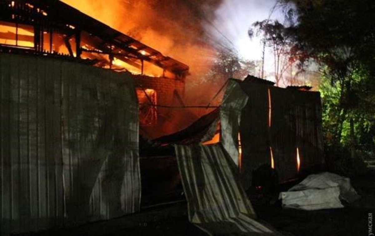 Число погибших от пожара в Одессе увеличилось