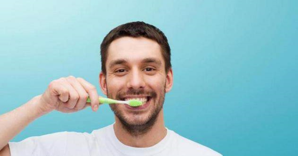 Угроза всему организму: что будет, если перестать чистить зубы?