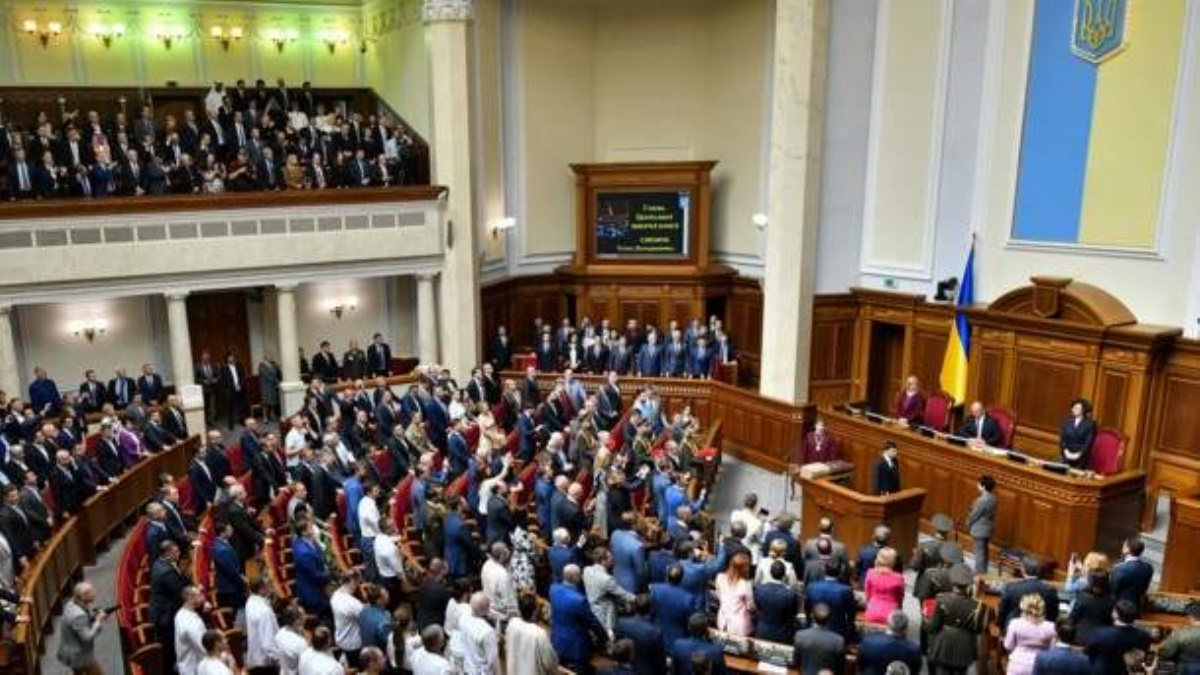 Украине нужен двухпалатный парламент