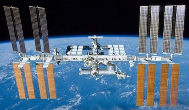 NASA готовится отправить на МКС первых туристов