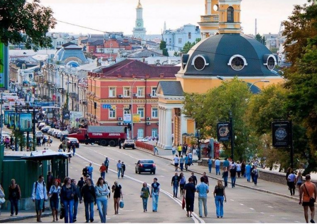 Названы самые дефицитные профессии в Киеве