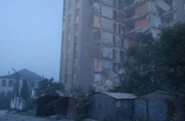 Обрушение многоэтажки в Молдавии попало на видео