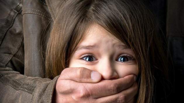 На Черкасщине пытались изнасиловать 10-летнюю девочку