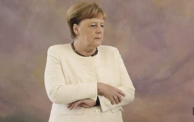 После двух приступов у Меркель власти ФРГ заявили, что канцлер здорова