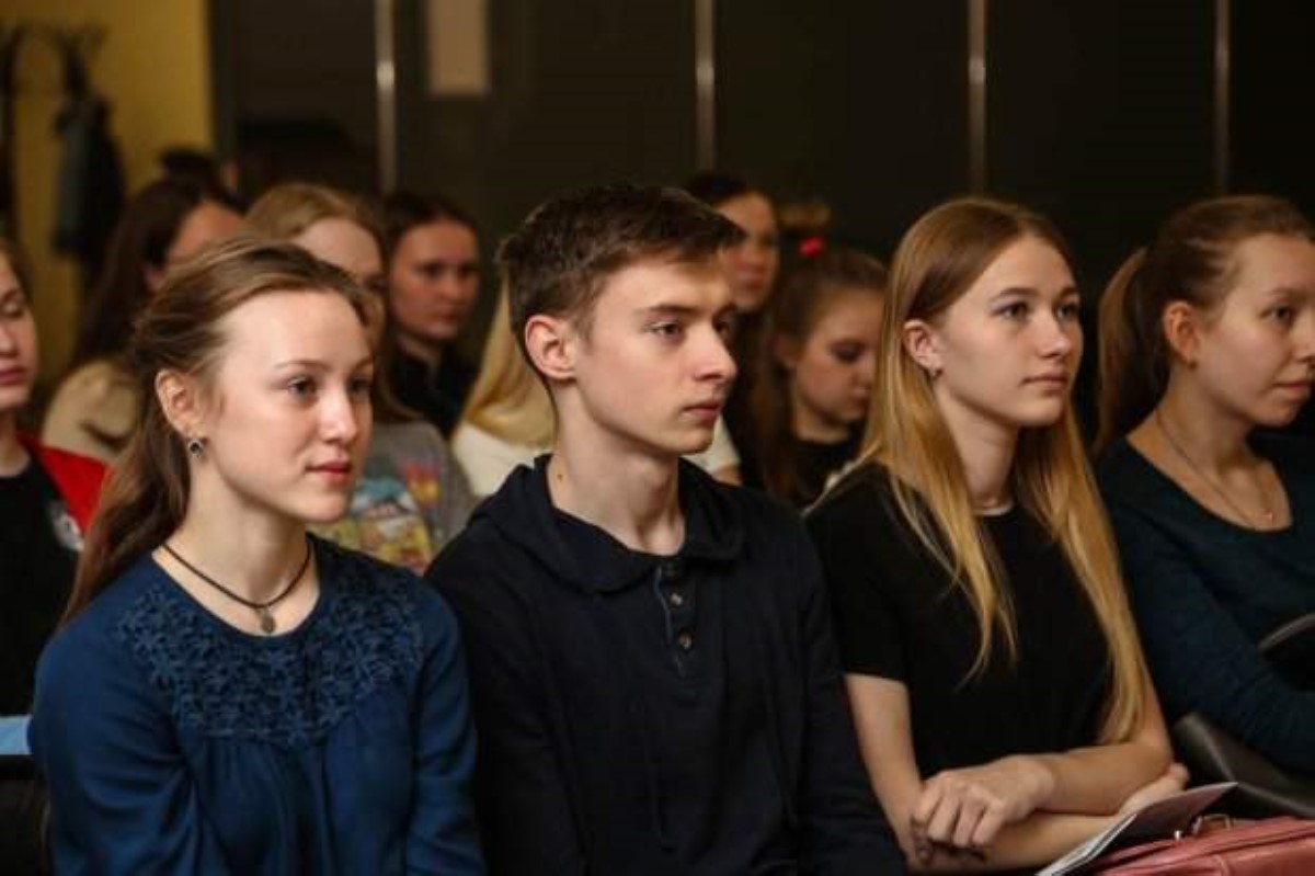 Отказал - сдай зачетку: в вузе разразился пикантный скандал