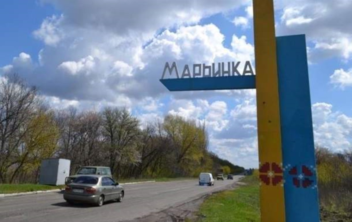 На Донбассе обстреляли еще одно авто с медиками
