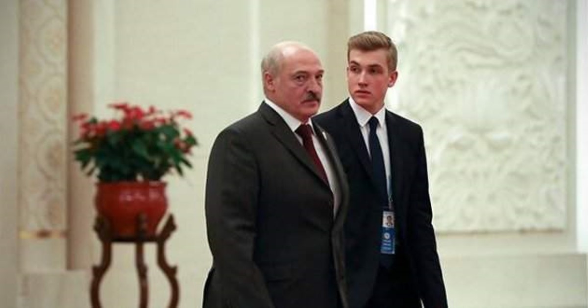 Сын Лукашенко удивил сеть выходом в народ