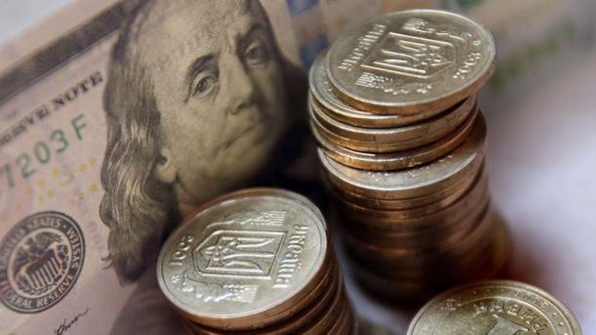 Эксперт предупредил о росте курса доллара