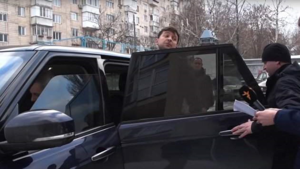 Кортеж Зеленского устроил коллапс в Киеве: народ возмущается