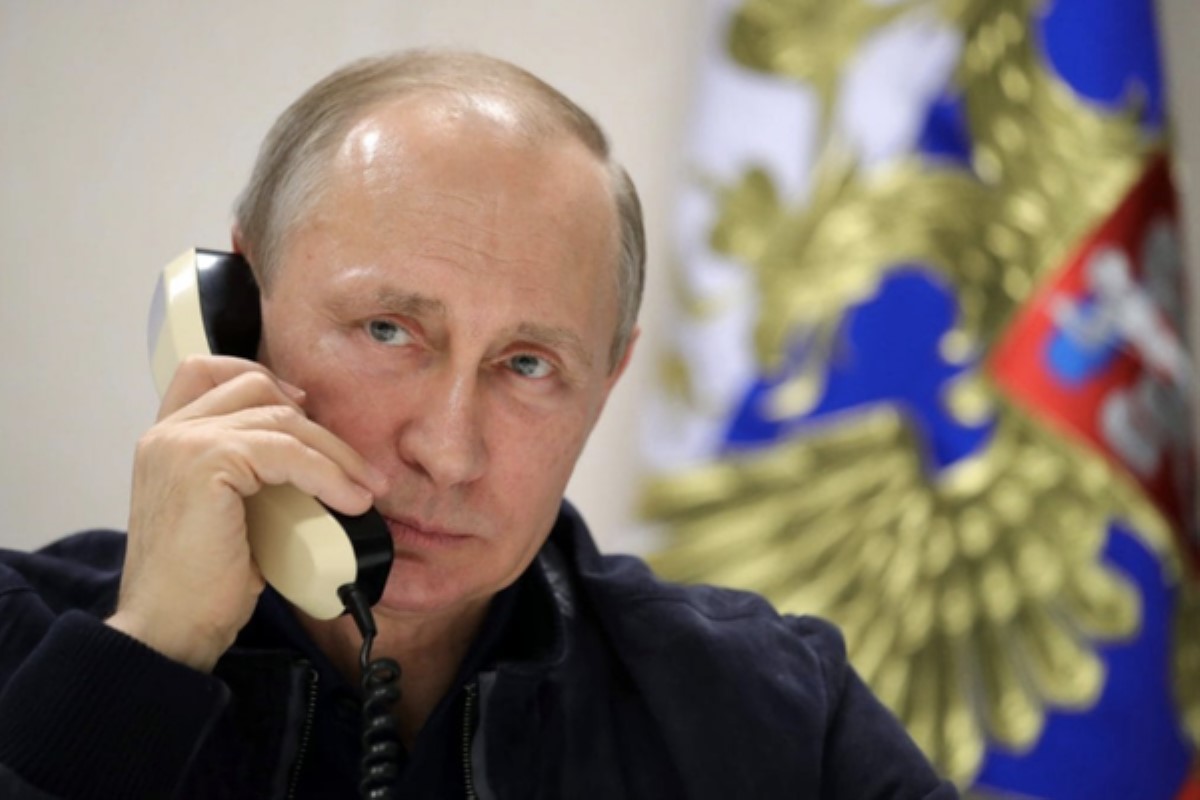 Переговоры Зеленского и Путина нарвались на критику