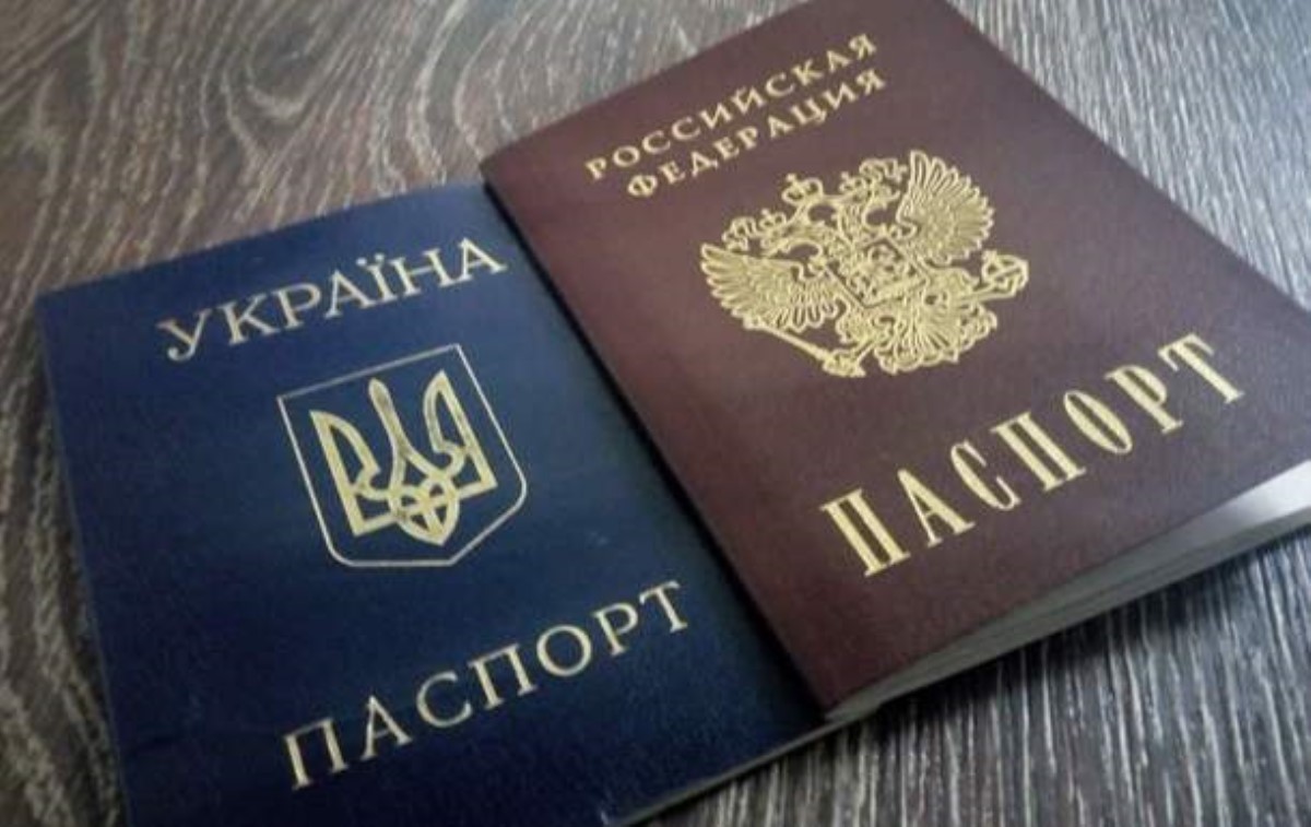 Паспортная битва. Что решили Путин и Зеленский