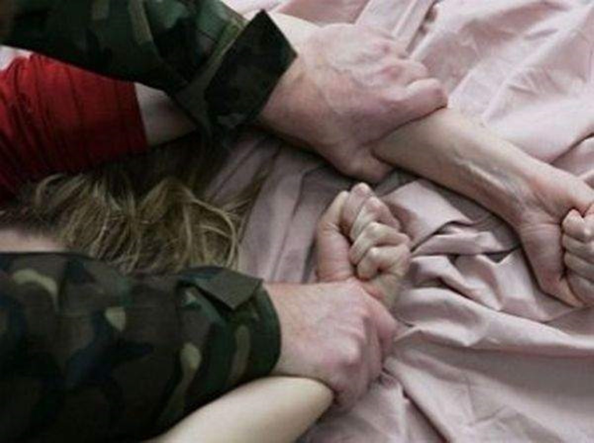 В Москве жертва изнасилования убежала от мерзавцев в одних носках