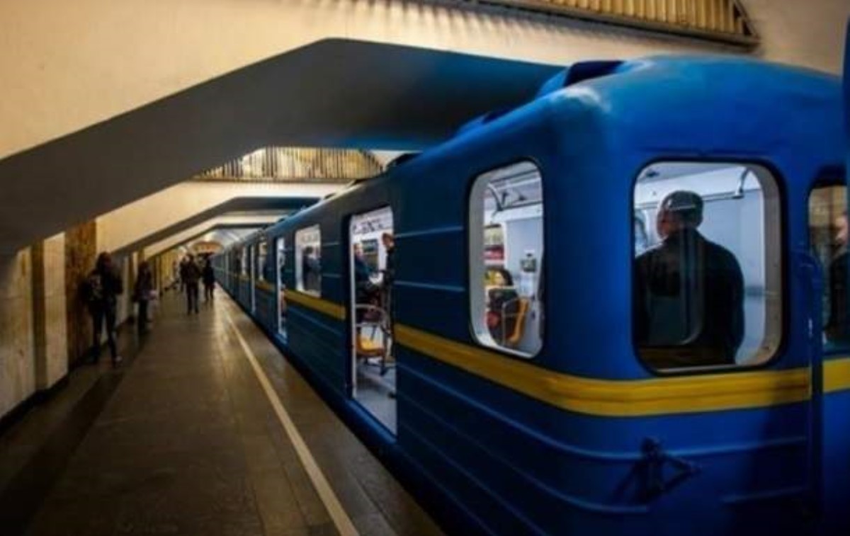 В метро Киева начинают строить 4G