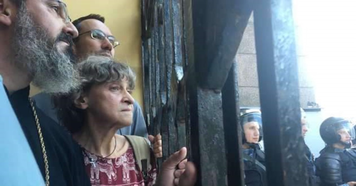 "Спасались от ига": протестующие в Москве скрывались от полиции в церкви