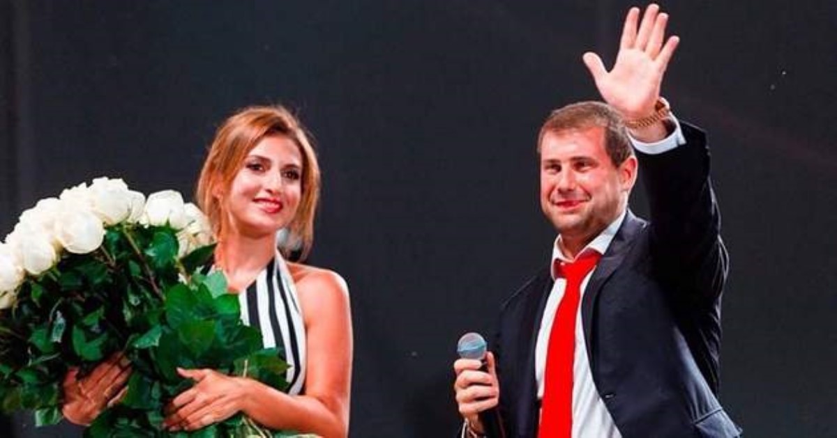 Украина скрывает мужа знаменитой певицы, который спасается от международного розыска