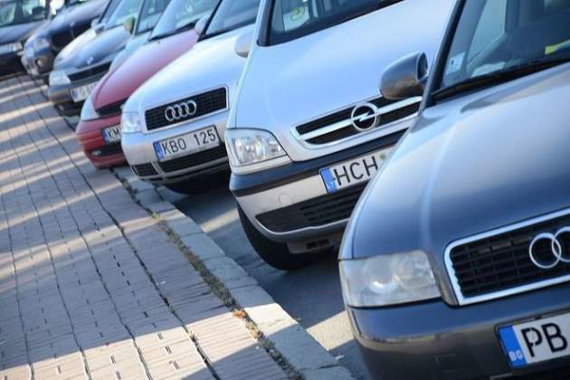 Число растаможек авто на еврономерах упало более чем в 10 раз