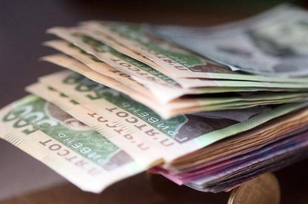 Минималка в 5,5 тысяч и новые пенсии: как разбогатеют украинцы