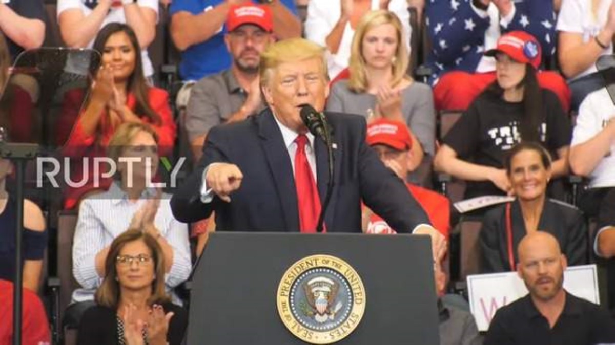 "А потом они стали Россией": Трамп посмеялся над распадом СССР