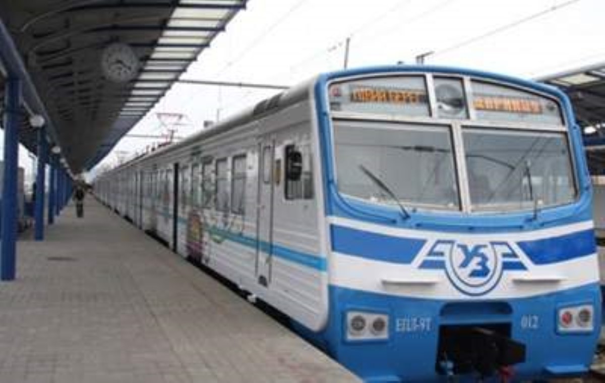 В Киеве отменили рейсы городской электрички
