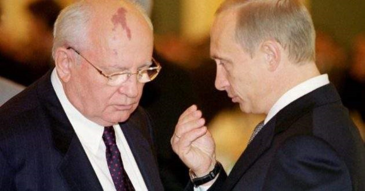 Михаила Горбачева пытаются спасти. Врачи делают все возможное, но он на грани
