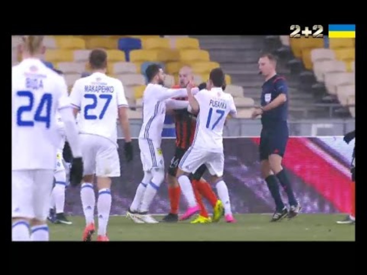 Футболисты "Динамо" и "Шахтера" устроили драку после матча - опубликовано видео