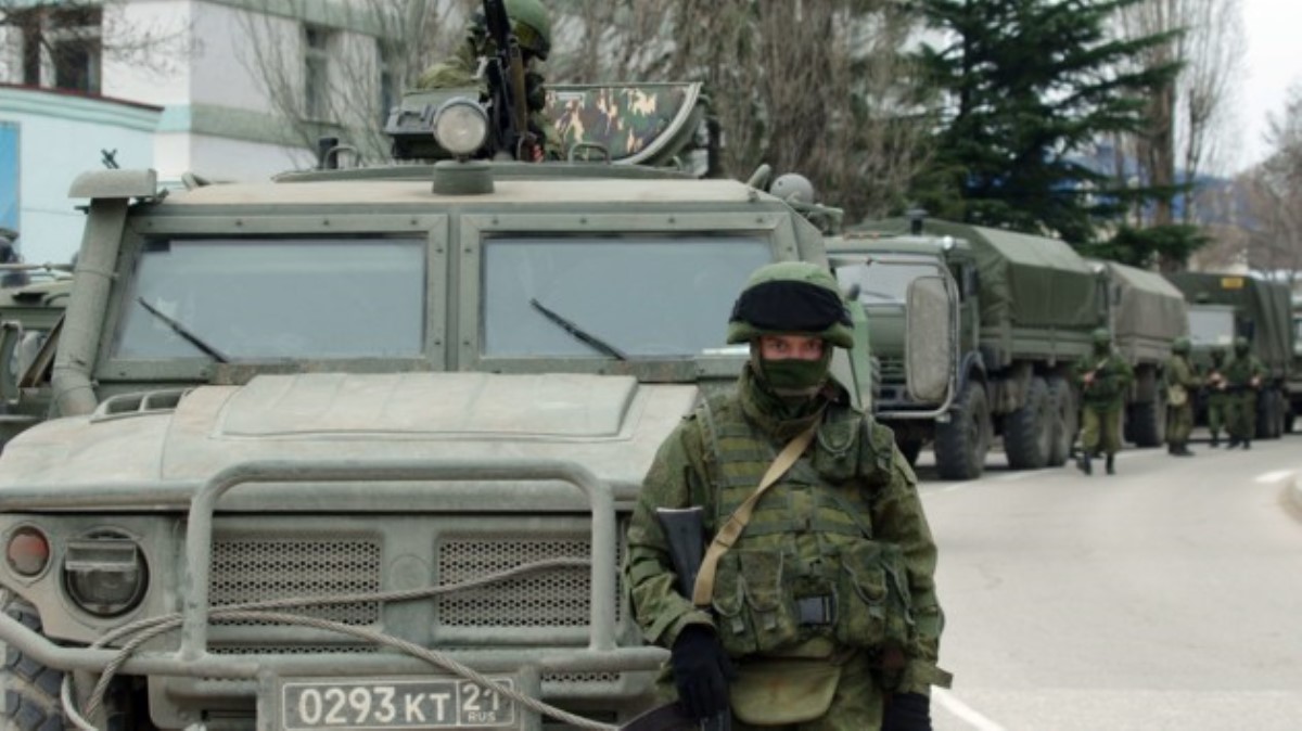 Российские солдаты случайно запустили авиаракету в Крыму