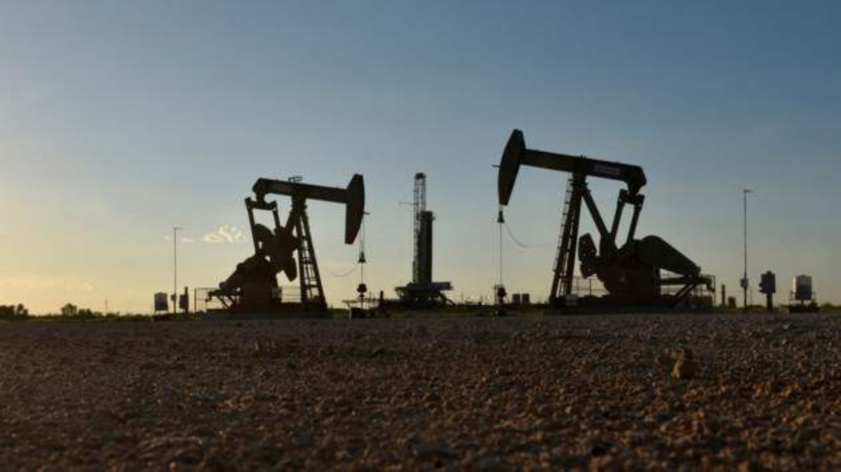 Цены на нефть растут вторую неделю подряд