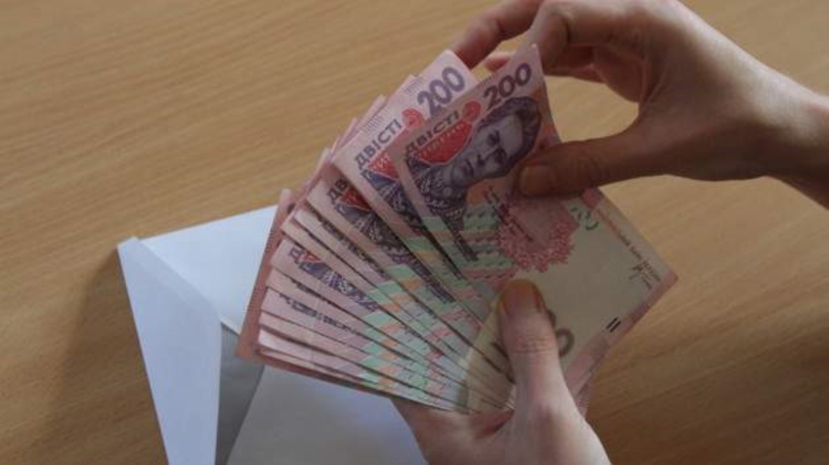 "Минималка" 7000 грн: финансисты оценили идею Кабмина