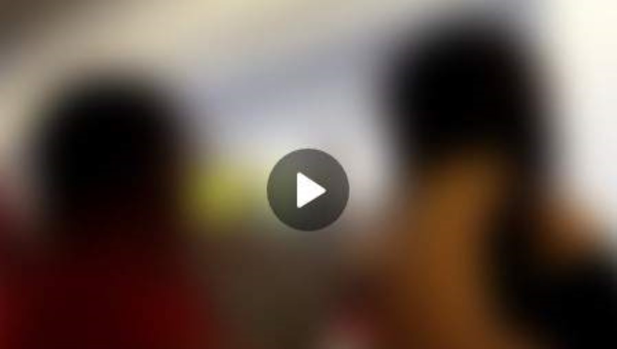 Россиянка закатила истерику на борту авиалайнера: появилось видео