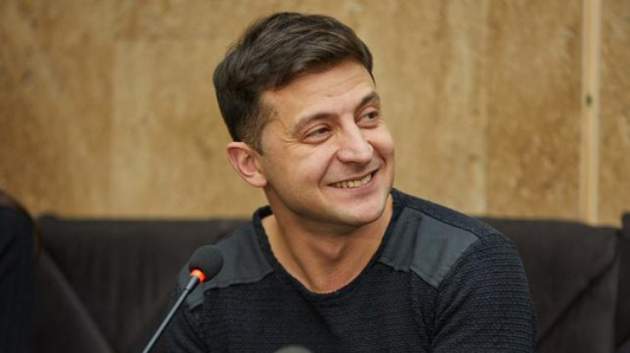 "Давайте гордиться Украиной не только online": Зеленский обратился к народу