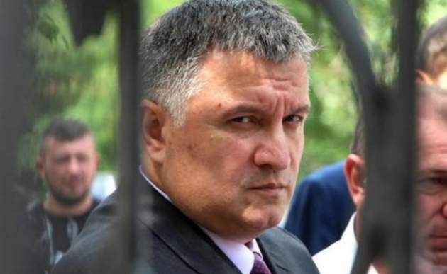 Аваков может стать "временным министром"