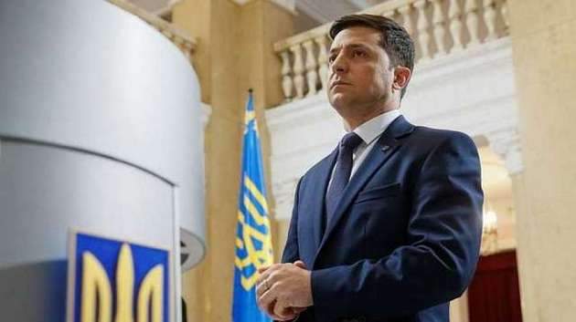 Зеленский сделал неожиданное признание о галстуке: "Не заморачиваюсь"